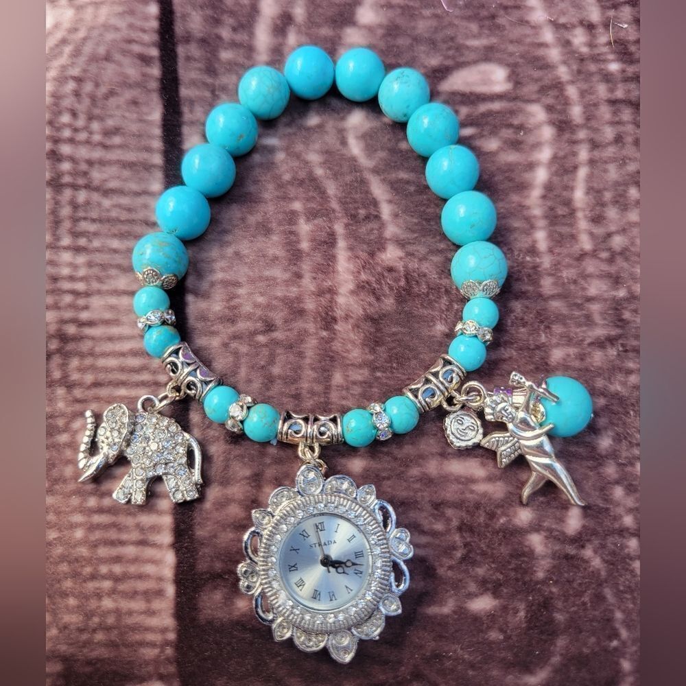Strada Bracelet Watch - Picture 4 of 11
